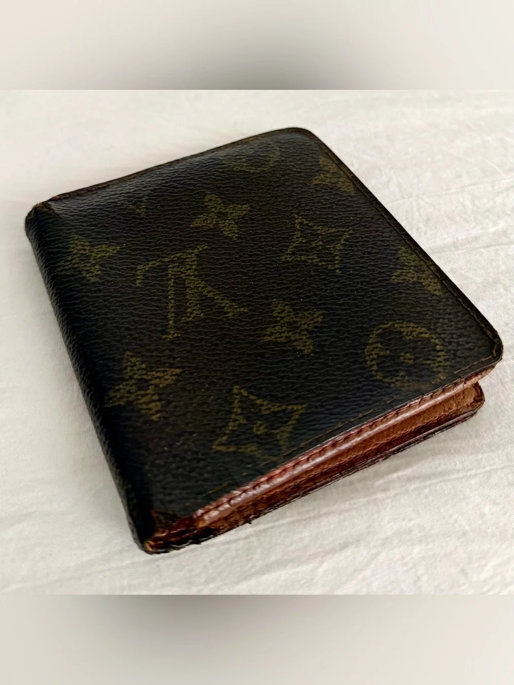 👑✅PRICE FIRM✅AUTHENTIC Men’s Louis Vuitton Monogram Bifold Wallet. USED